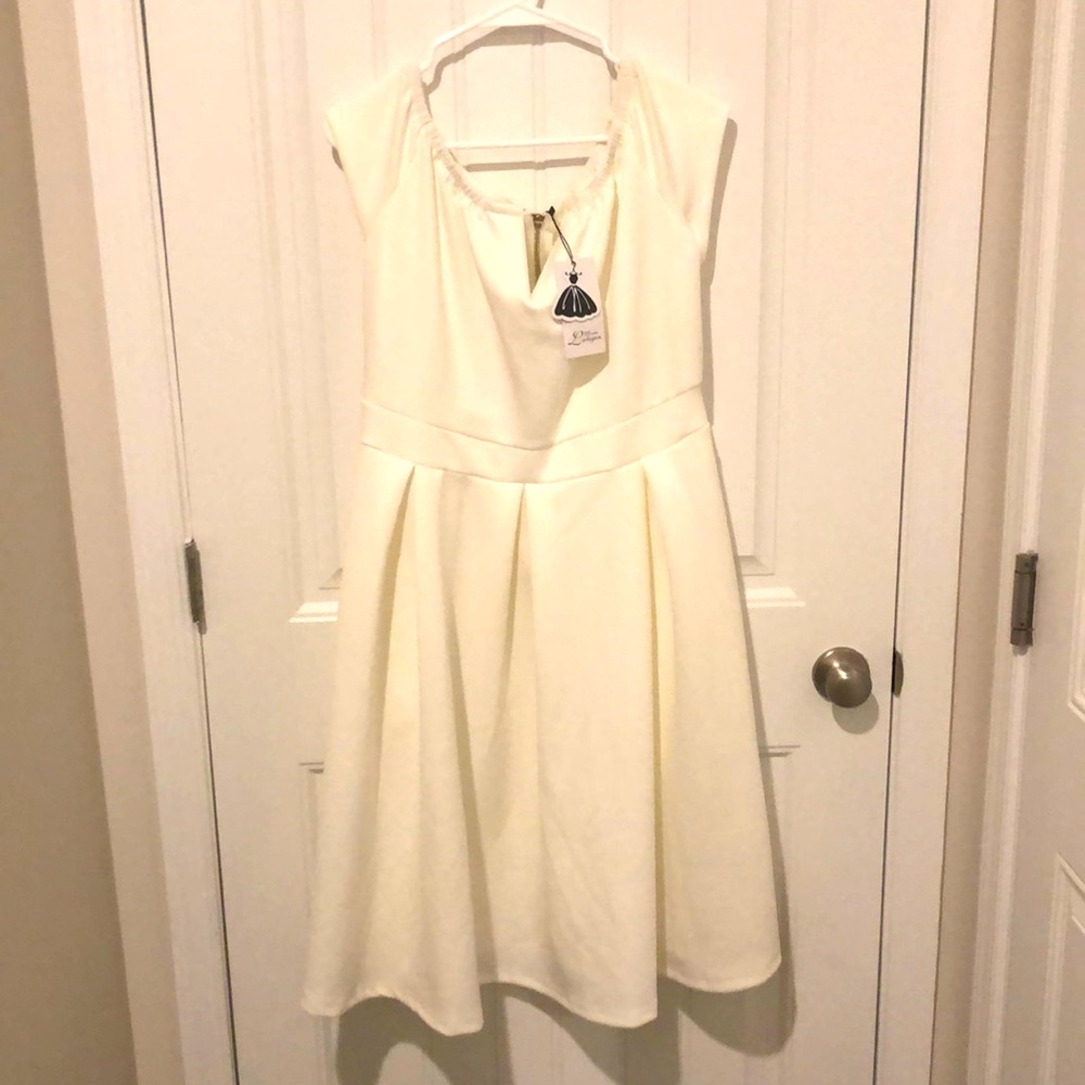 NWT Lalagen XXL gorgeous polyester and spandex cape sleeve dress soft beautiful - Picture 4 of 13